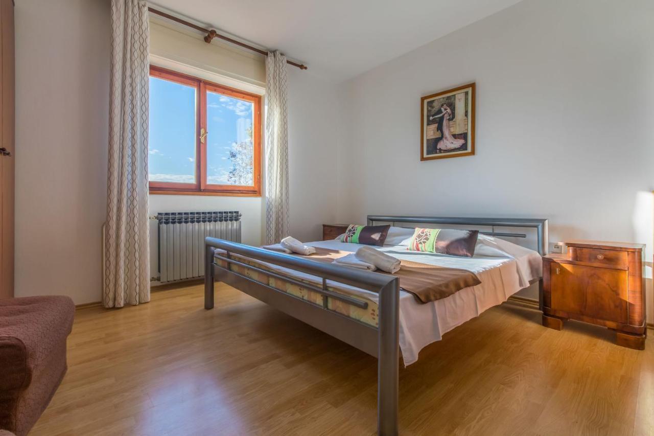 Apartment Roni تْسْغيكفانِتْسا المظهر الخارجي الصورة