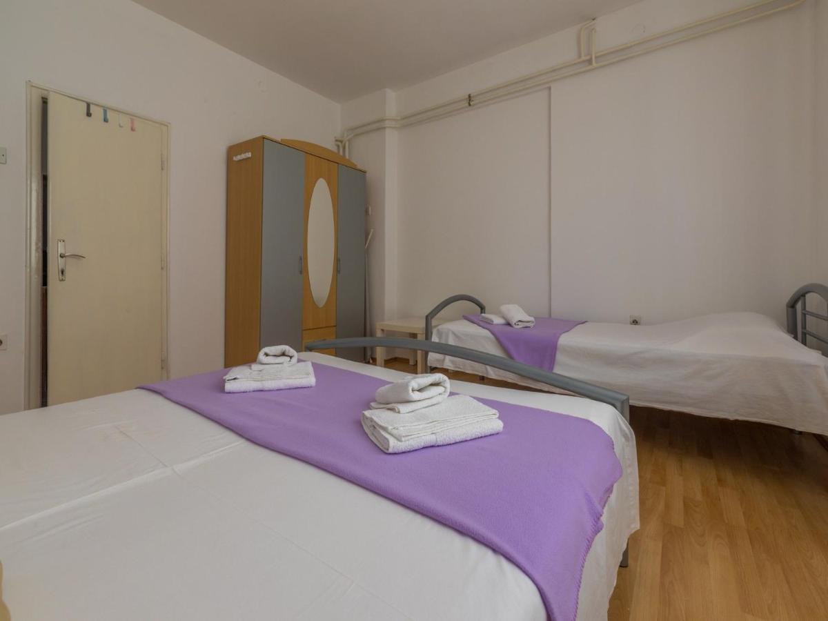 Apartment Roni تْسْغيكفانِتْسا المظهر الخارجي الصورة
