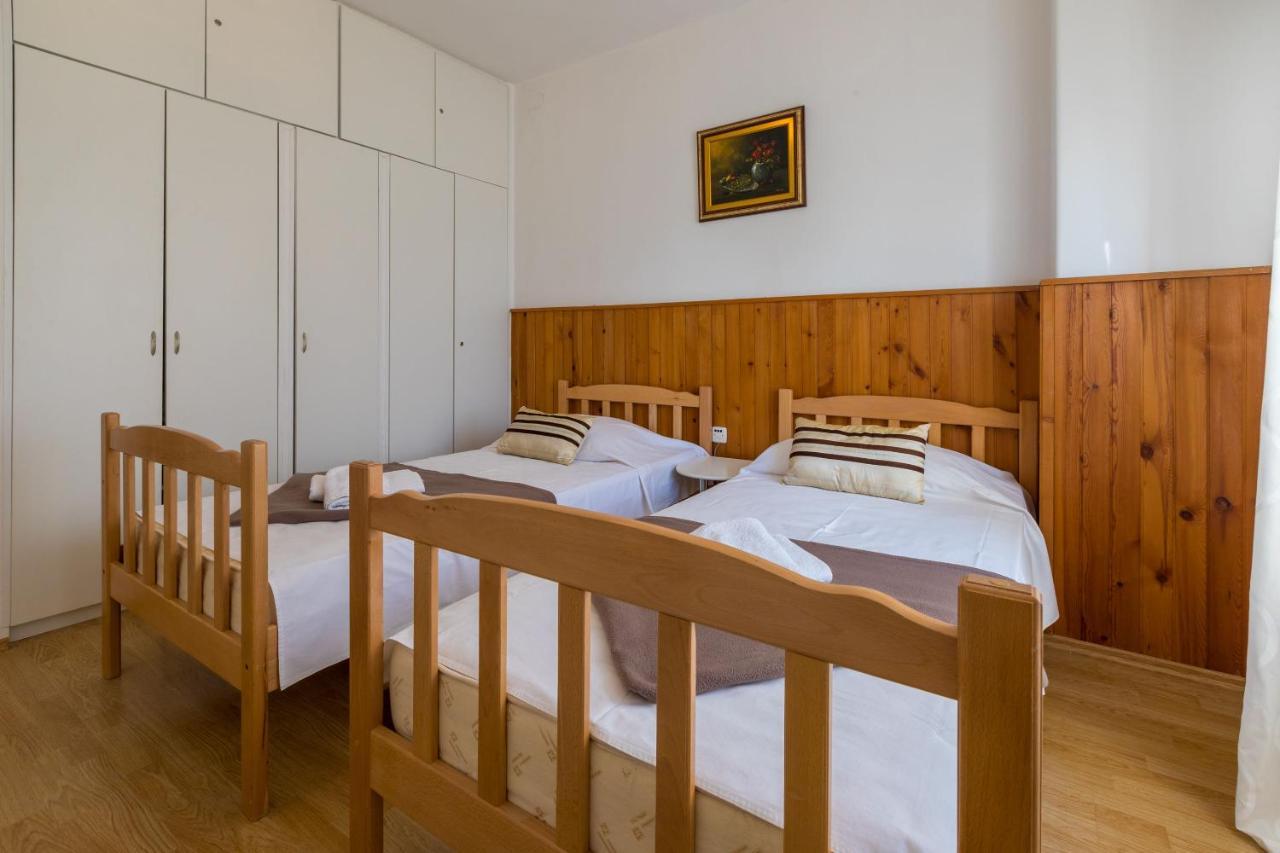 Apartment Roni تْسْغيكفانِتْسا المظهر الخارجي الصورة